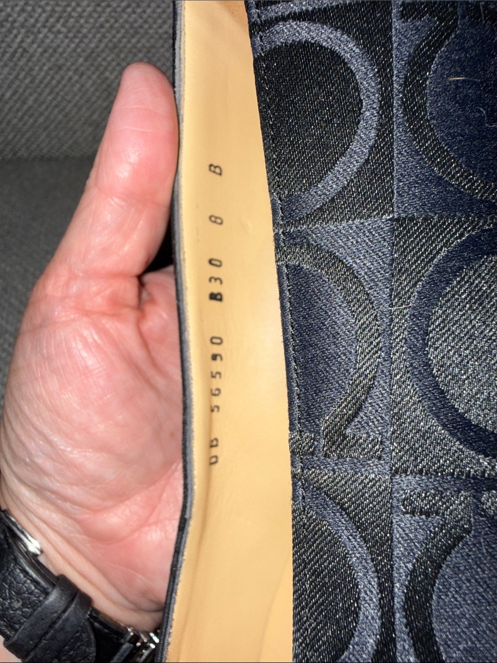 Salvatore Ferragamo Black Logo Jacquard Mid Heel Pumps 8 - Picture 4 of 8